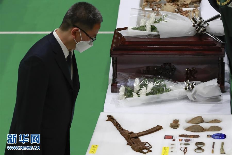 （国际）（4）第七批在韩中国人民志愿军烈士遗骸装殓仪式举行